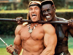 Arnold Schwarzenegger és Grace Jones, a Conan a pusztító című film forgatásán