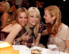 Leslie Mann, Emma Stone, Jennifer Westfeld